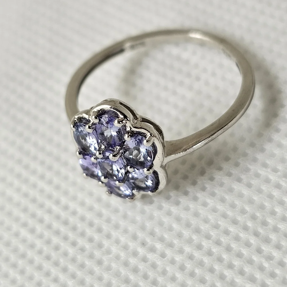 Dainty Natural Tanzanite Ring Sterling Silver Platinum Finish. Size 8!